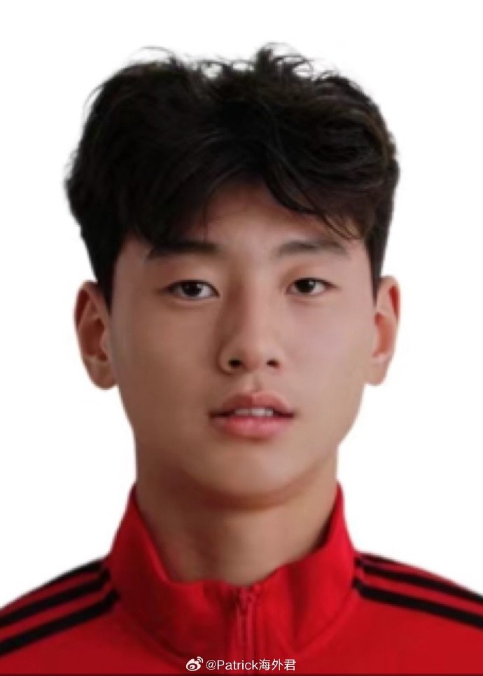 博主：18歲海翔加盟西班牙球隊(duì)，他曾效力上海根寶