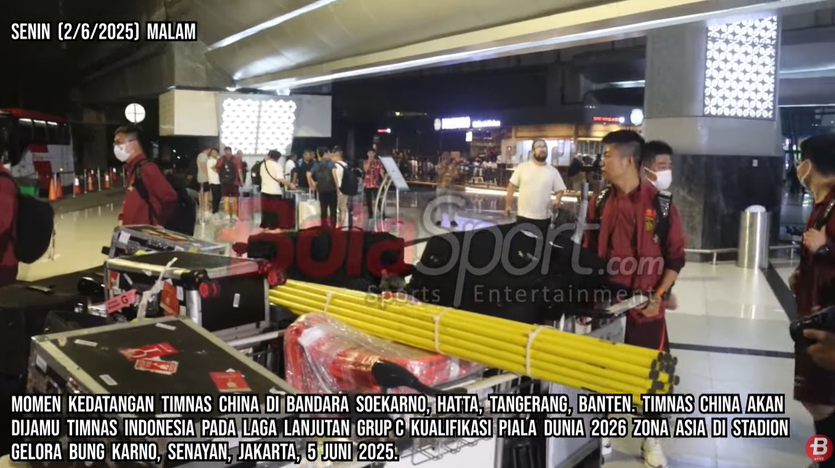印尼媒體9分鐘跟拍國足抵達(dá)視頻，不由感嘆：裝備齊整！