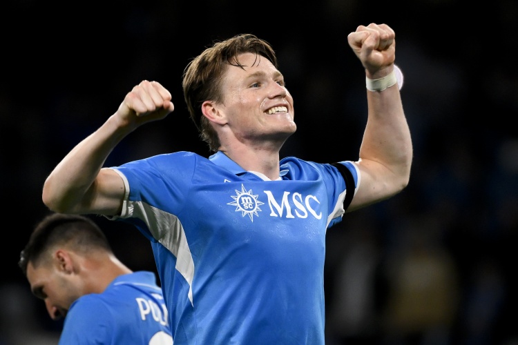 羅伯遜：我認為麥克托米奈去意甲是想證明，曼聯和英超的人都錯了