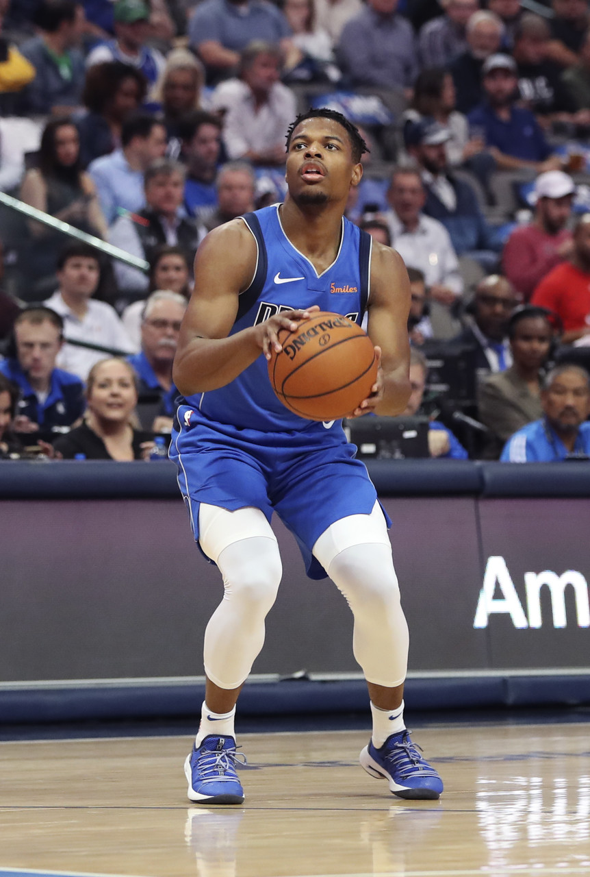 今夕是何年??獨行俠將于下周某時間段試訓(xùn)丹尼斯-史密斯