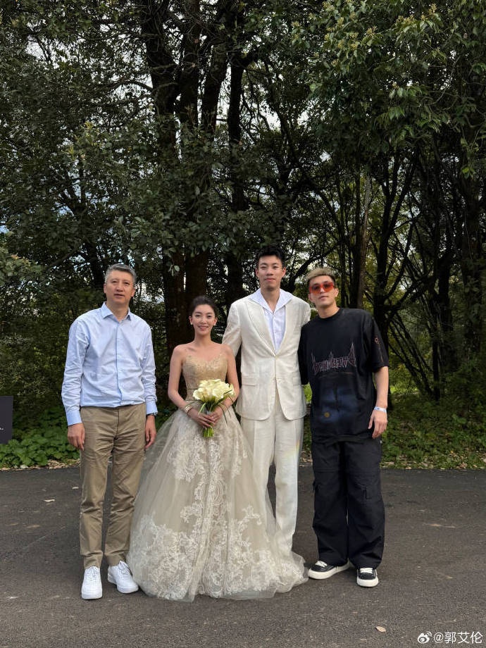 ??百年好合！張鎮(zhèn)麟舉辦婚禮 郭士強和郭艾倫到場祝賀