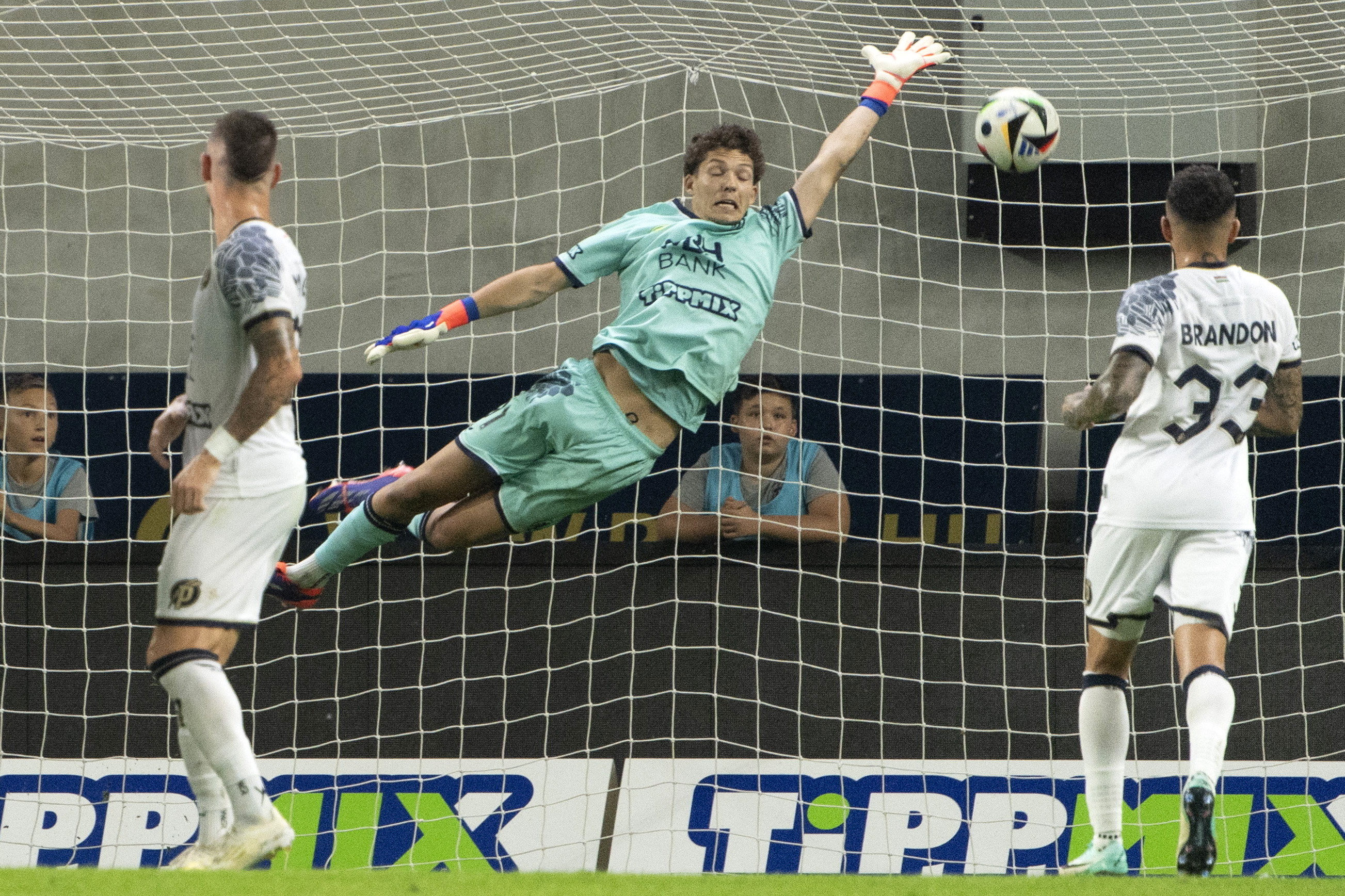 經紀人：佩齊新賽季會留在利物浦，這是我們決定加盟的原因之一