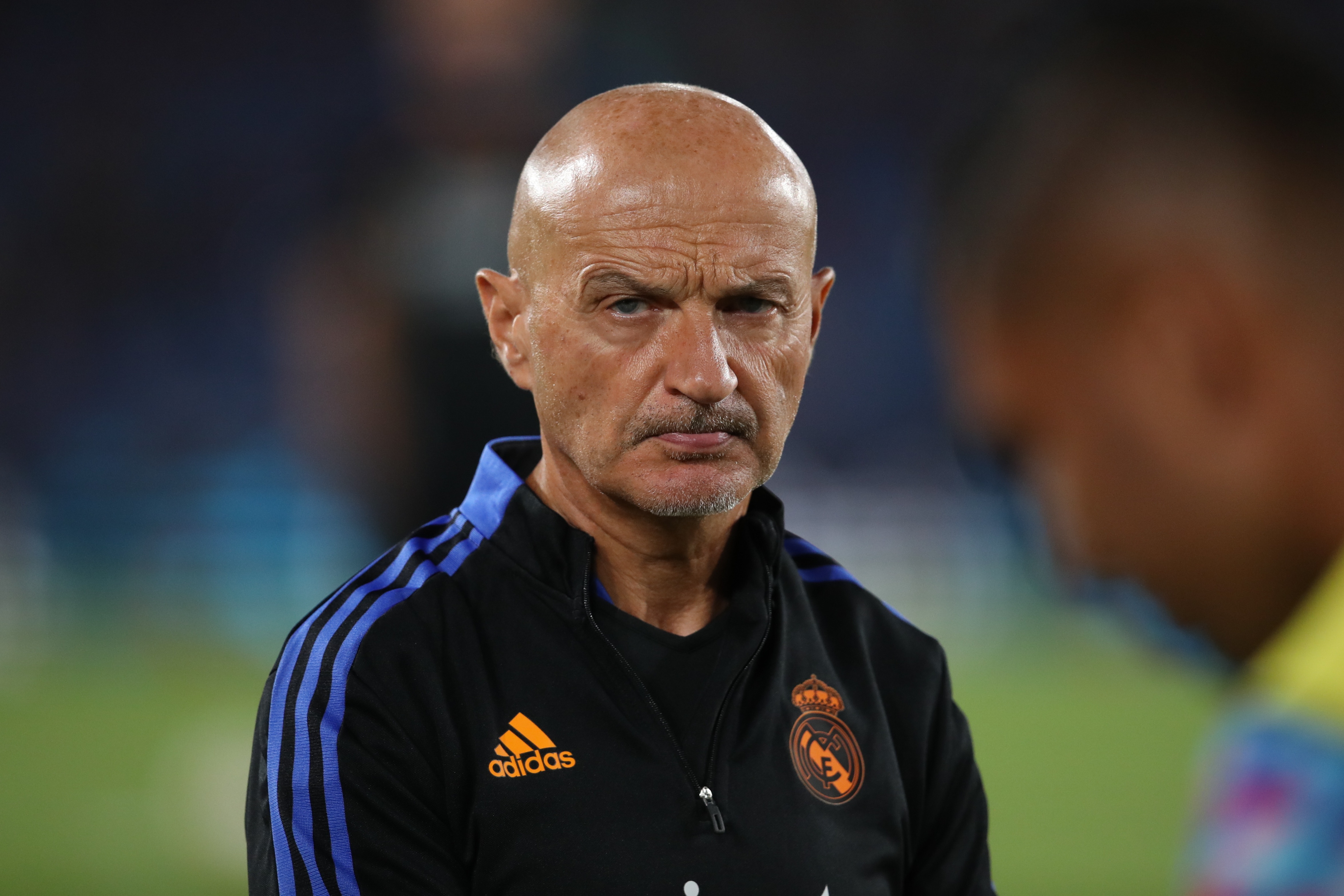 記者：原則上平圖斯將繼續(xù)擔(dān)任皇馬體能教練，除非他自己另有決定