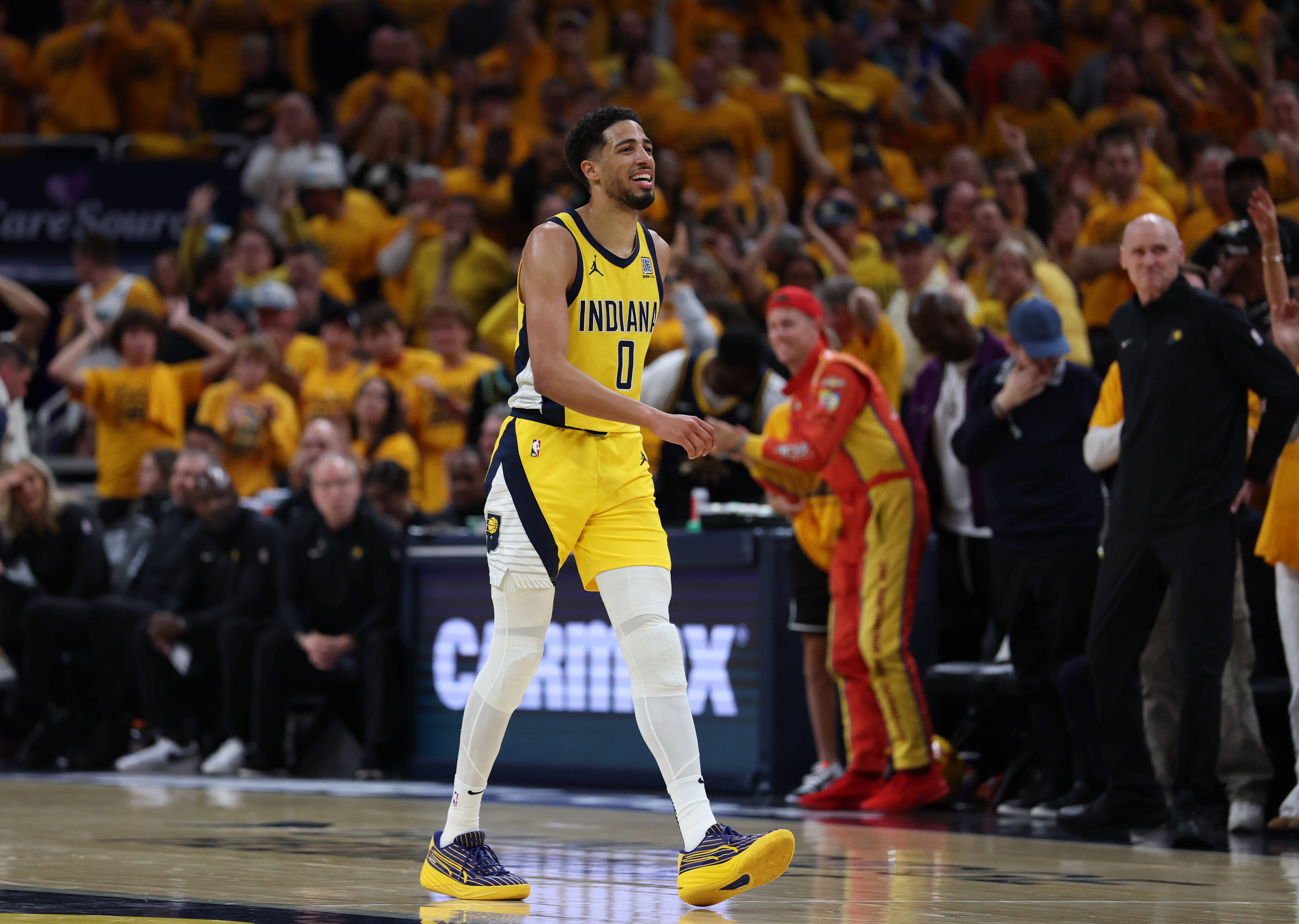 哈利伯頓：系列賽目前平局感覺還不錯 先贏4場者才能獲勝