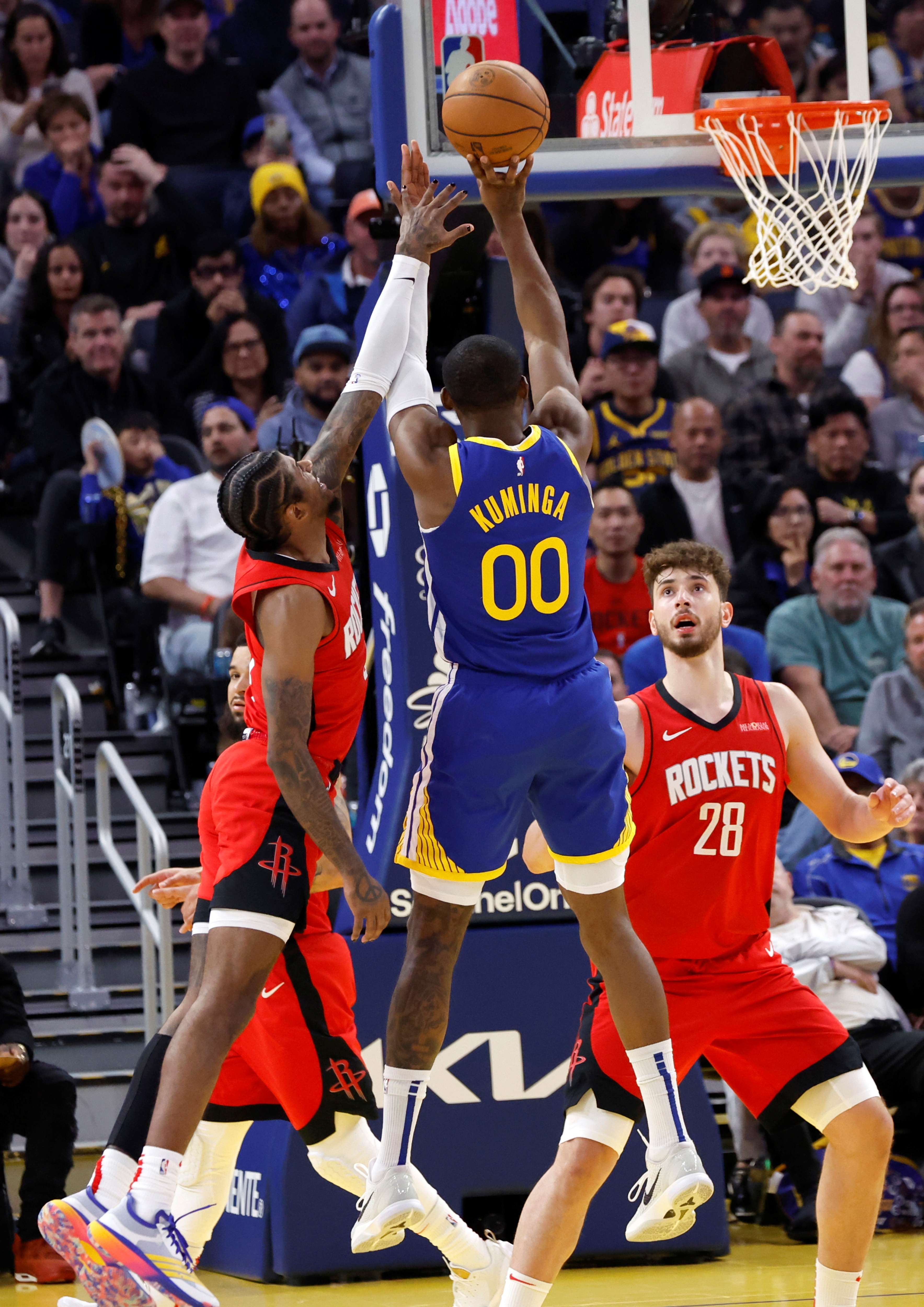 申京苦練實(shí)戰(zhàn)細(xì)節(jié)動(dòng)作??灣區(qū)名嘴：比哐哐練運(yùn)球單打好多了