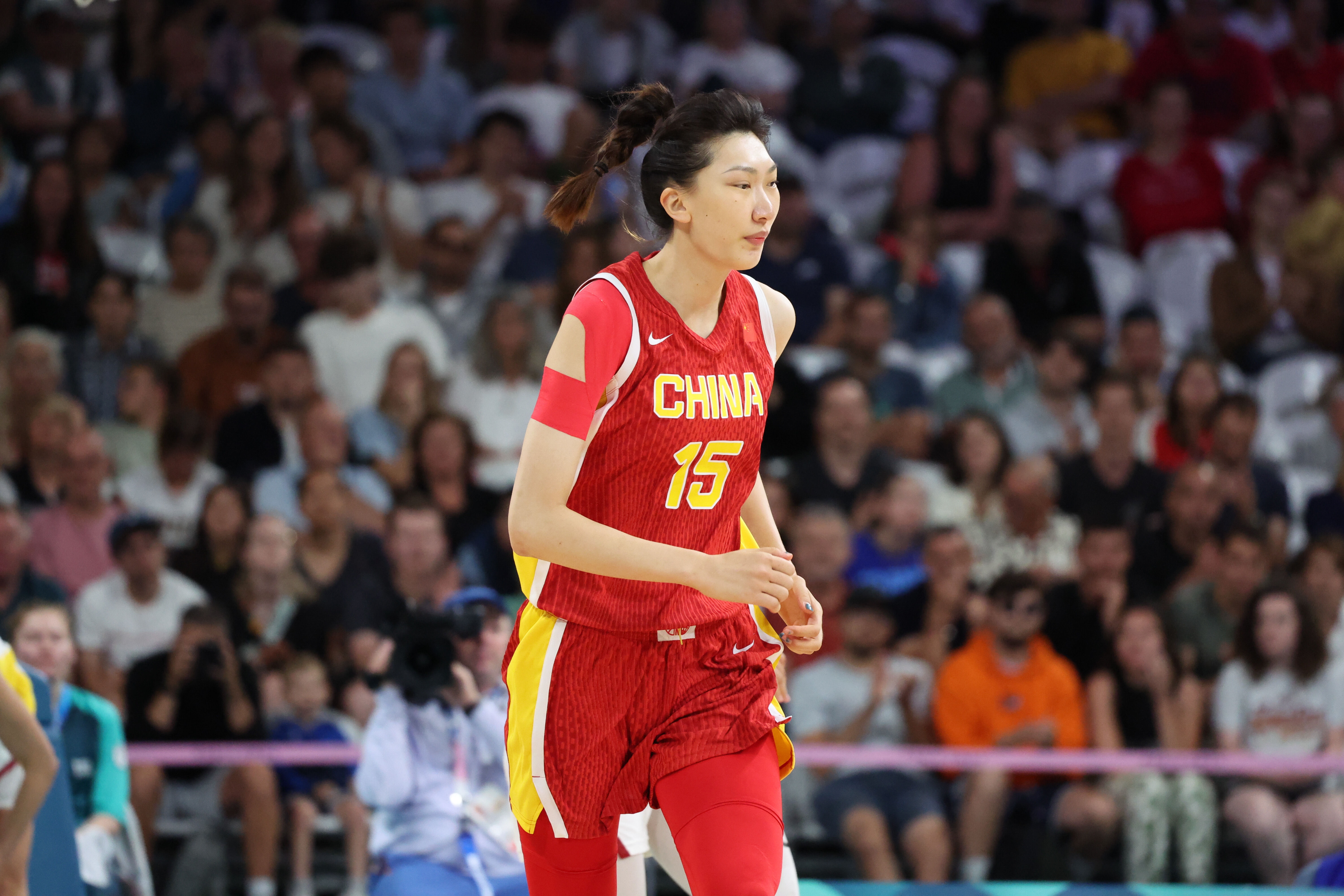 碾壓之勢(shì)！中國(guó)女籃首節(jié)20-7凈勝波黑女籃13分 18-2結(jié)束首節(jié)