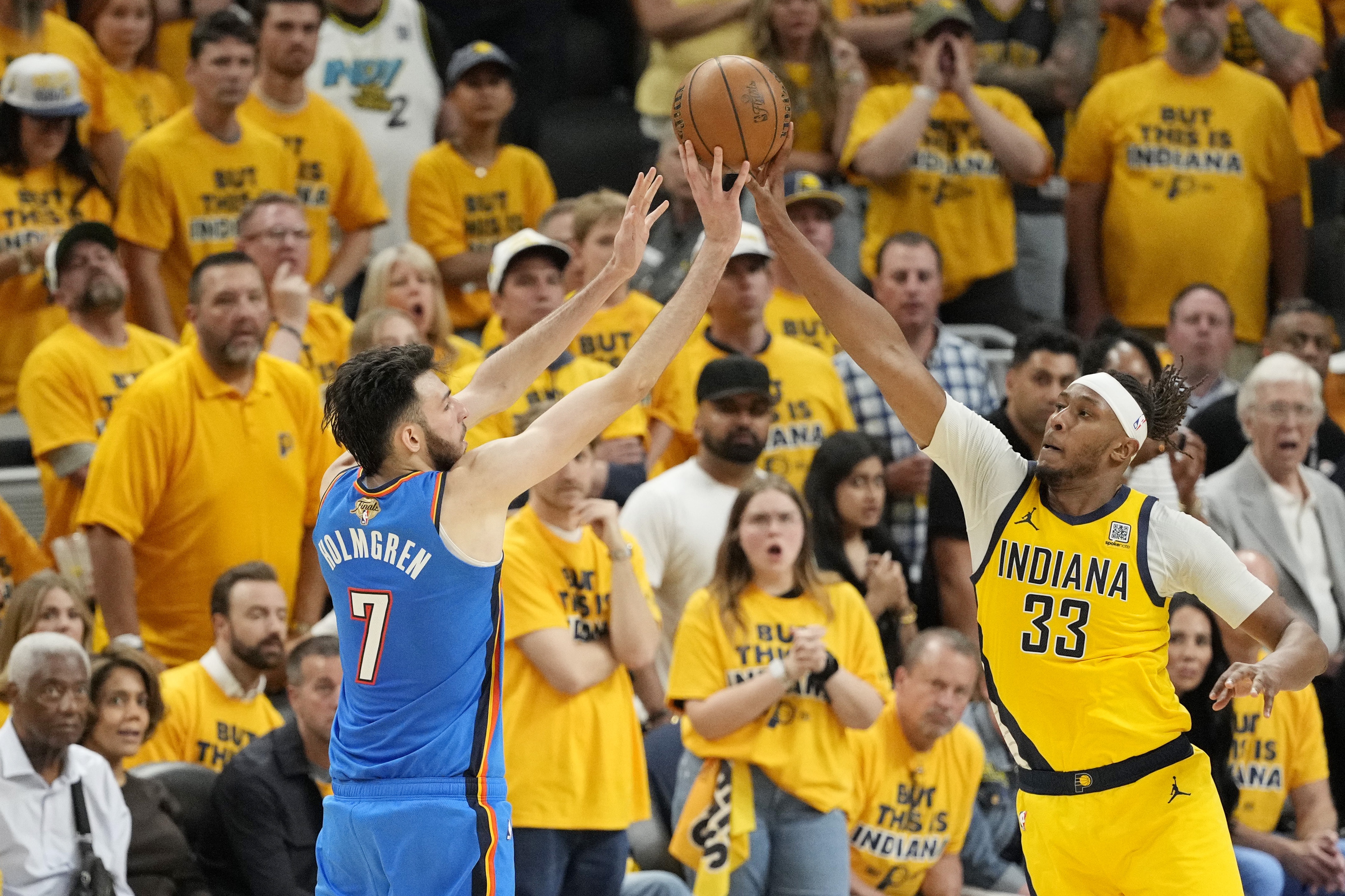 巴朗-戴維斯：切特打5效果不好 雷霆打小陣容對步行者更有利