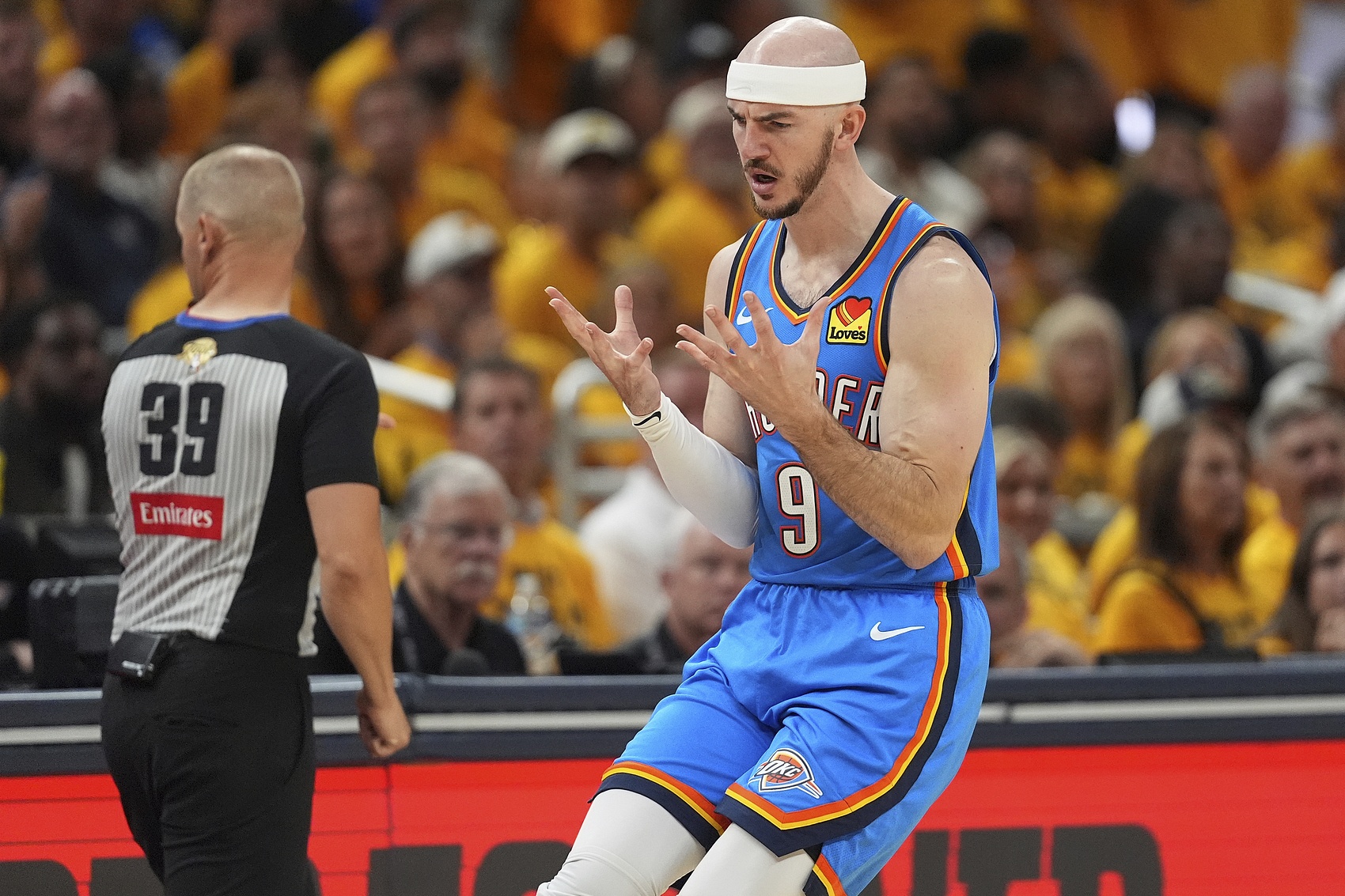 燃盡自己??卡魯索攻防一體化身巨星 全場9中7砍下20分5斷！