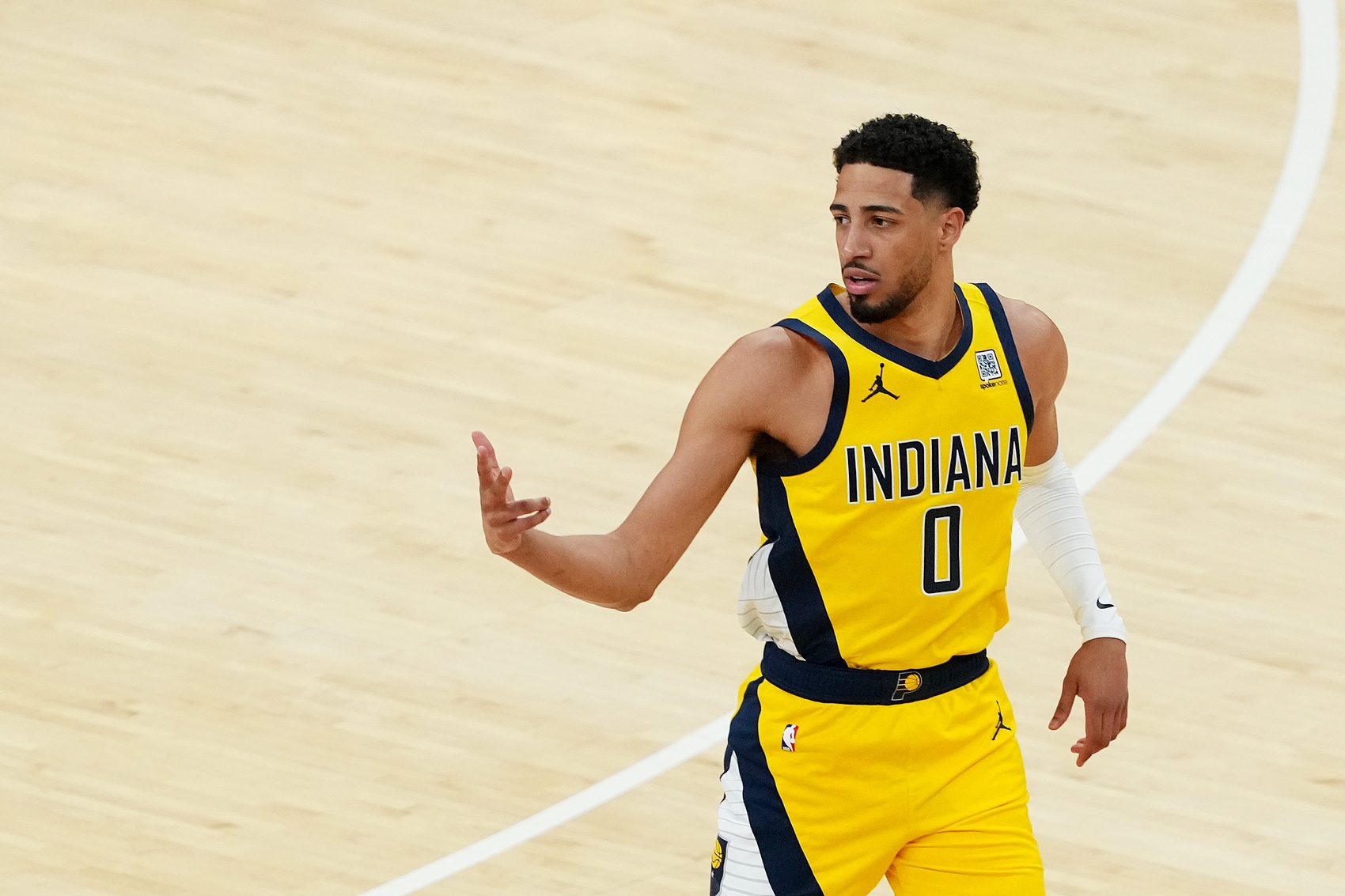 哈利：身處絕境時(shí)必須實(shí)現(xiàn)反彈 依然對(duì)球隊(duì)充滿信心期待天王山