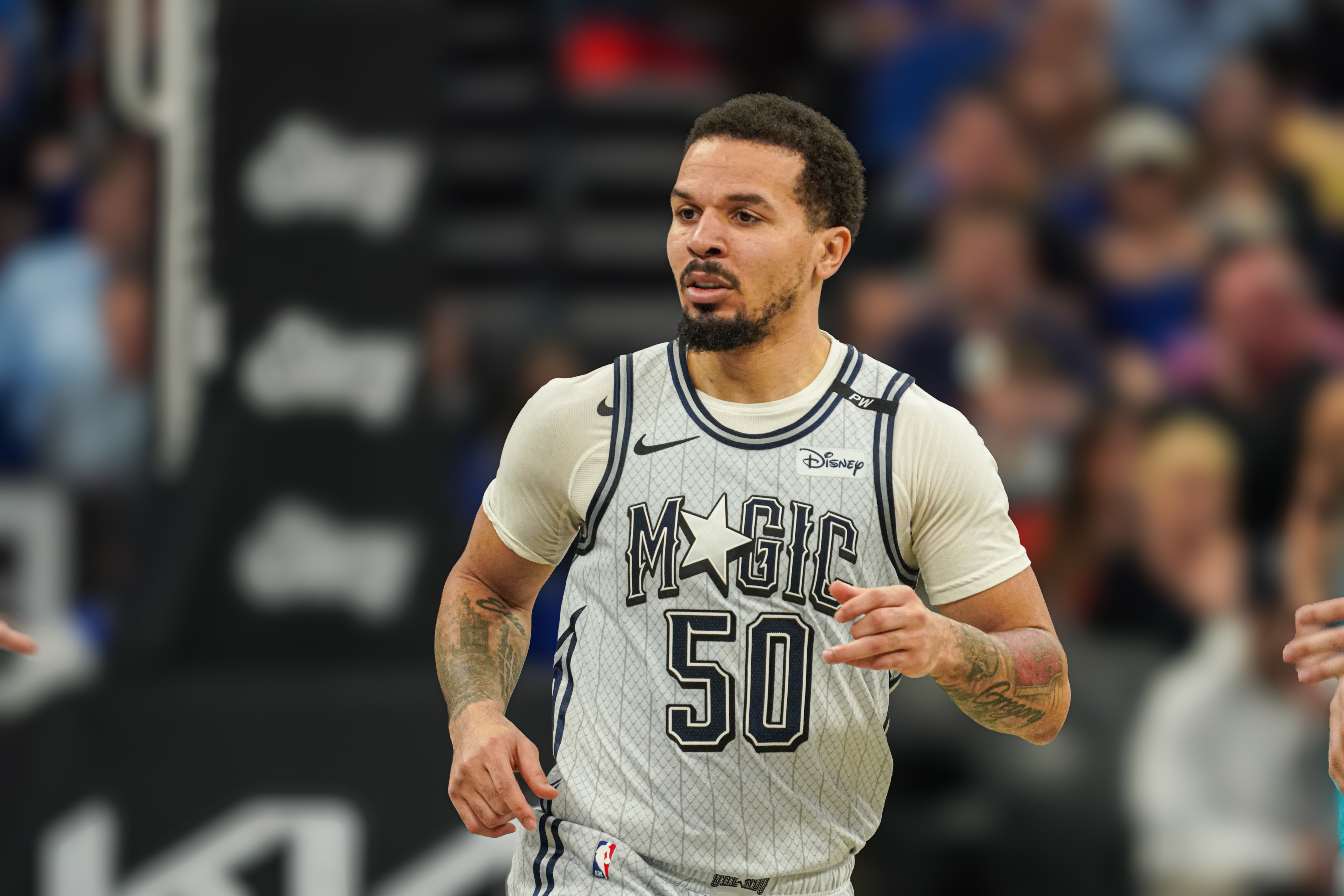 20屆15號(hào)秀！科爾-安東尼本賽季場(chǎng)均9.4分3板2.9助 命中率41.9%