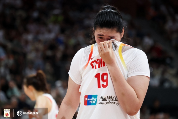 濟(jì)南時(shí)報(bào)：中國女籃為何輸給日本女籃？防三分球不力＋賽前太自信