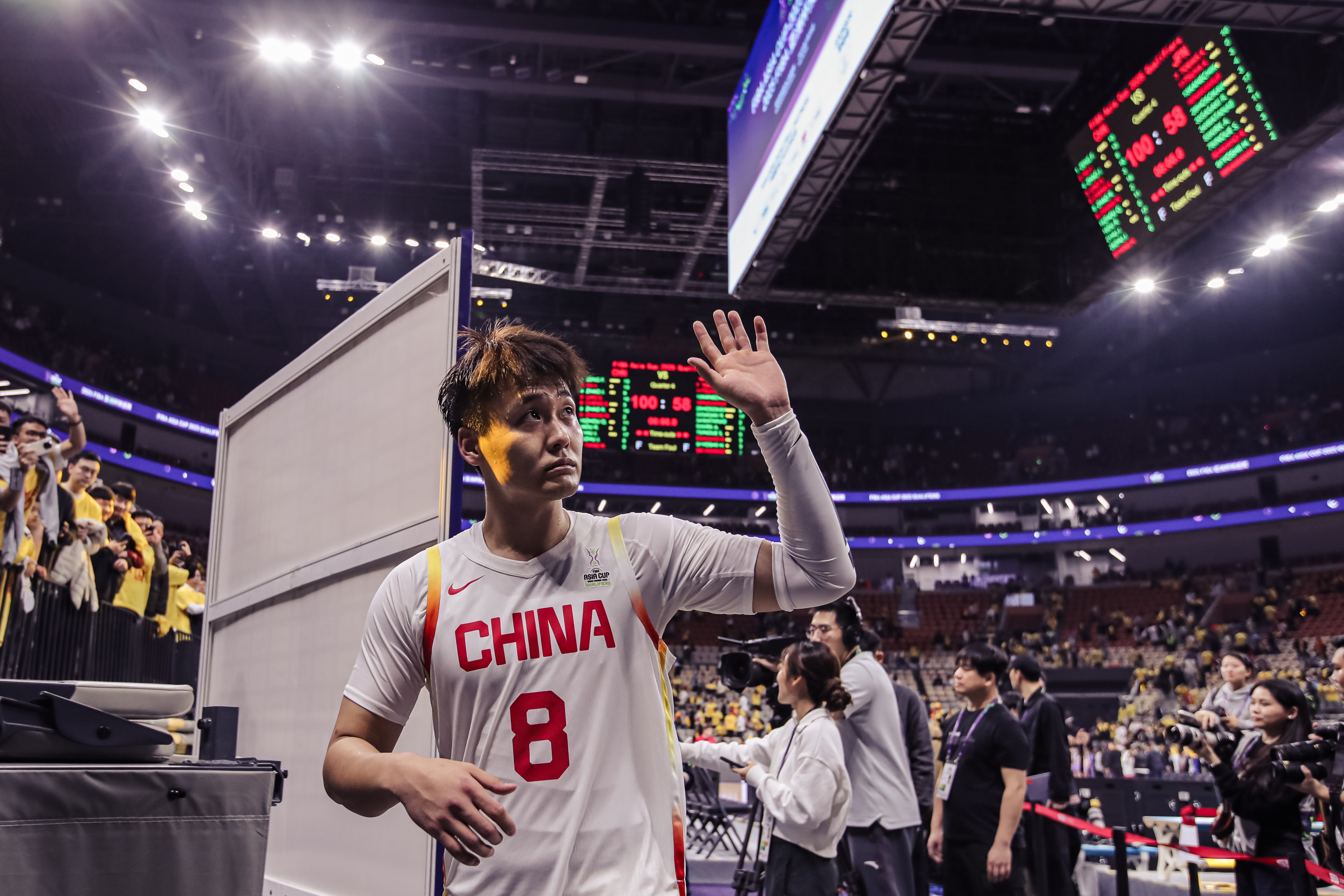 有點(diǎn)陌生??中國男籃三分23中10&命中率達(dá)43.5% 對手僅18投3中