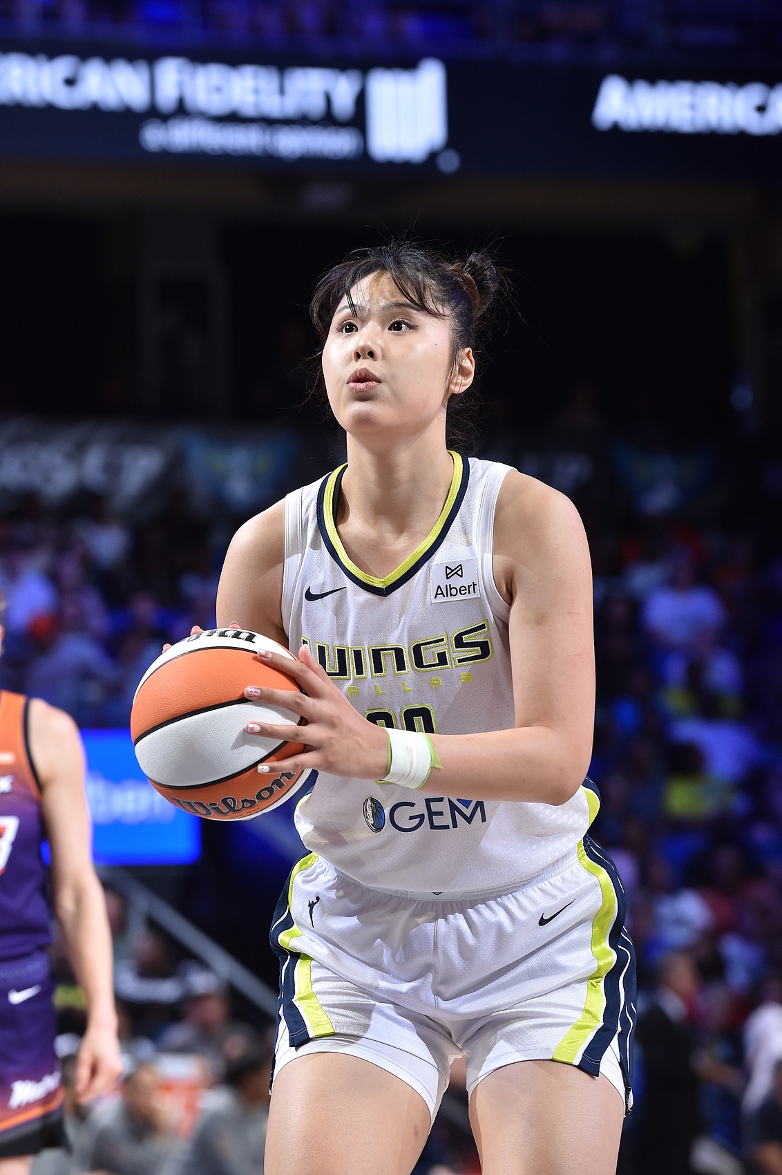 上賽季W(wǎng)NBA總決賽MVP！李月汝：想成為瓊克爾-瓊斯那樣的球員