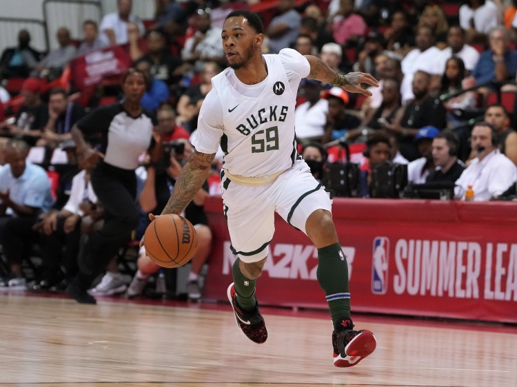 媒體人：前NBA鋒線球員雷瓊-塔克將加盟廣廈男籃