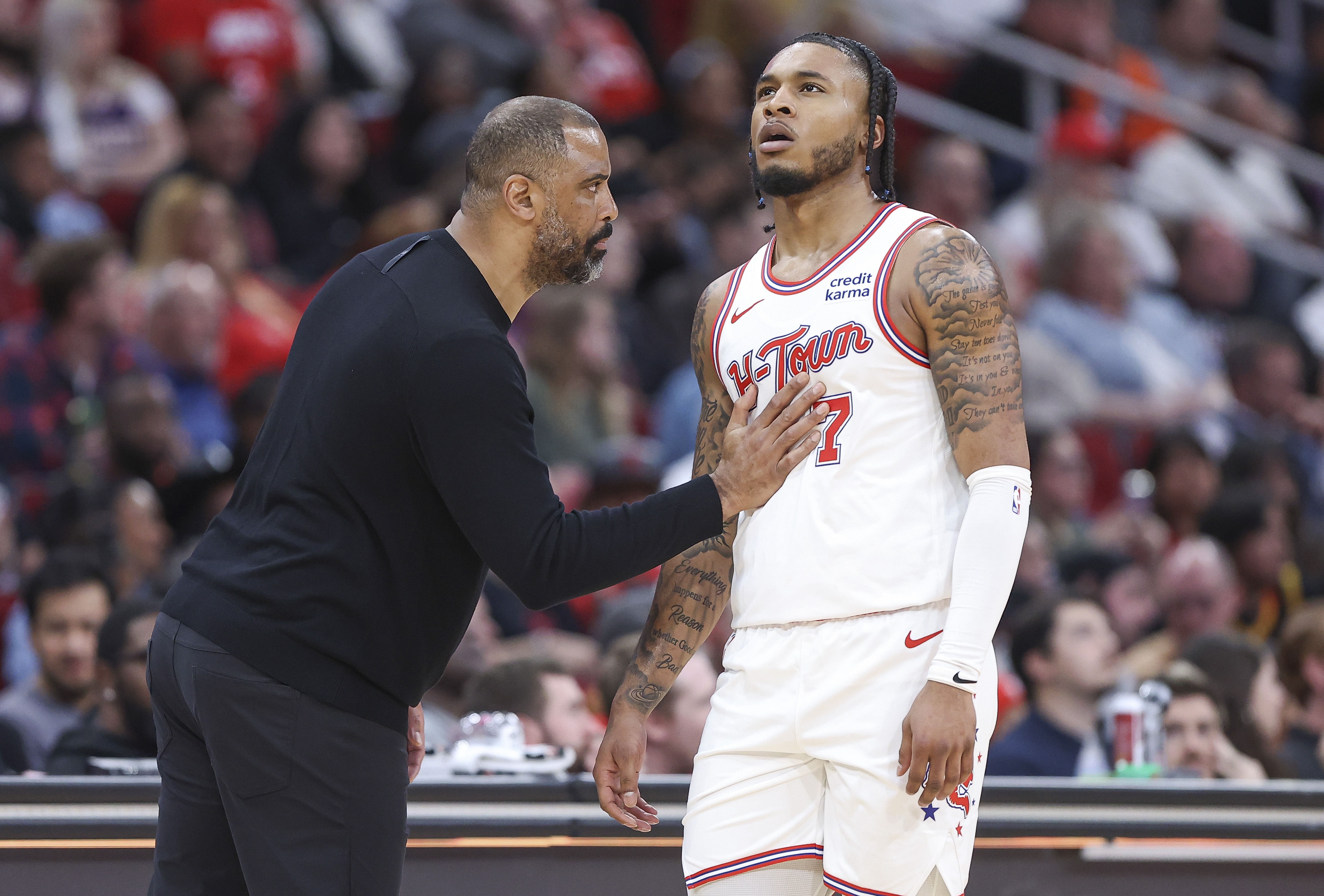 白魔：剛進NBA時沒在防守端投入 但在烏度卡手下不防守就無法上場