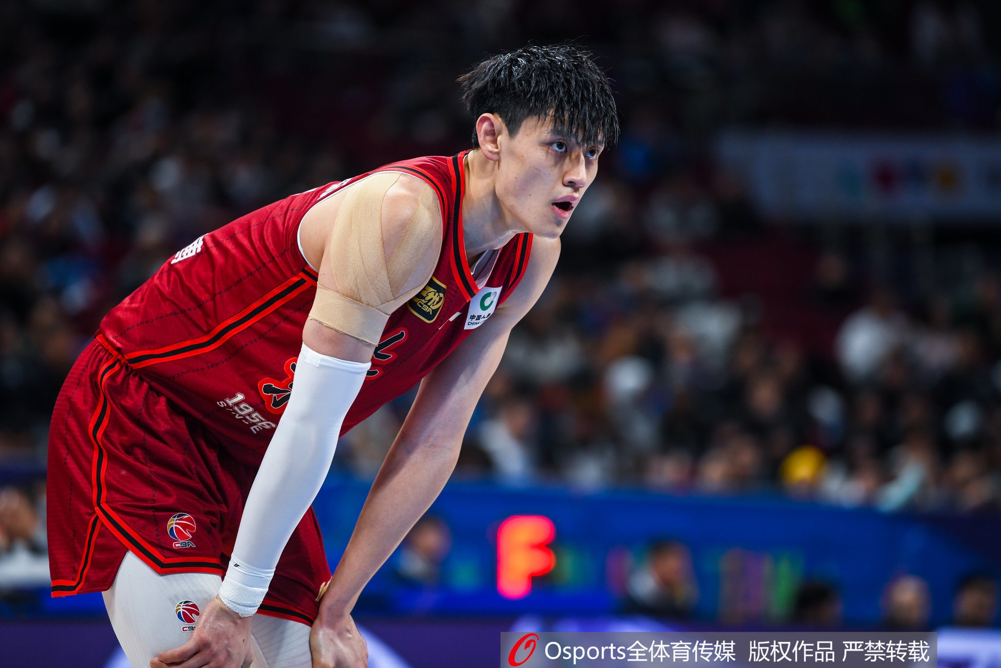 再次赴美闖蕩！曾凡博上賽季當選最具進步球員&入選國內(nèi)球員一陣