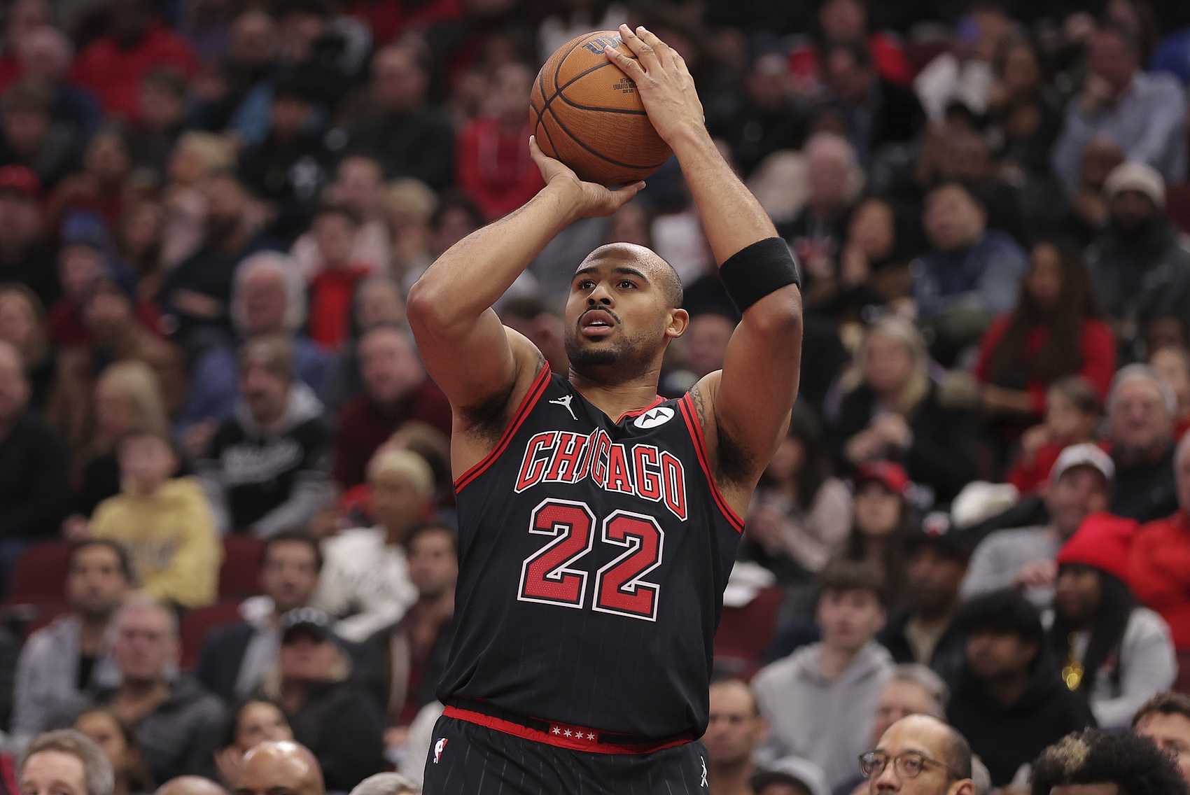 歐媒：塔克和費內(nèi)巴切達成一致但還未最終確定 他仍在等NBA的機會