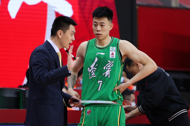 張鎮(zhèn)麟：楊導告訴我不要有高高在上的勝利者樣子 要保持饑餓&學習