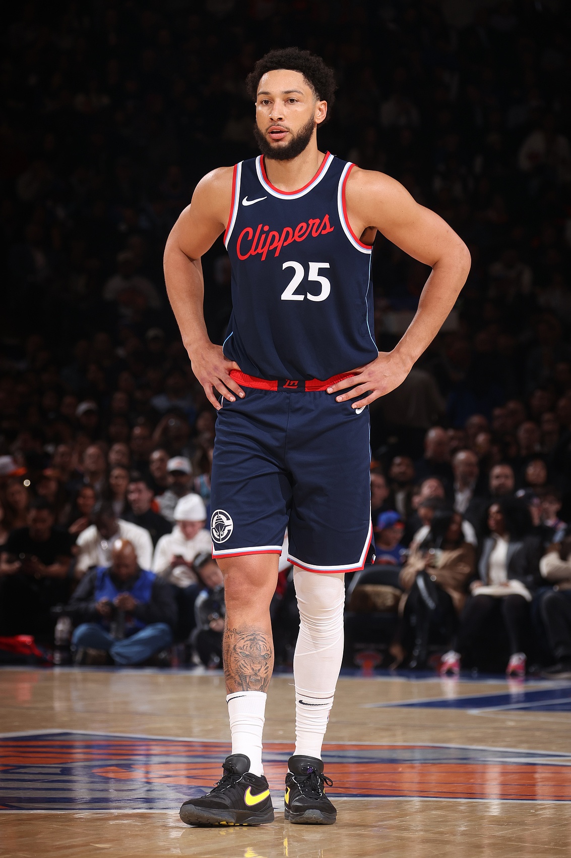 文胖：西蒙斯市場(chǎng)價(jià)值一直下滑 現(xiàn)在只能接受底薪甚至無保障合同