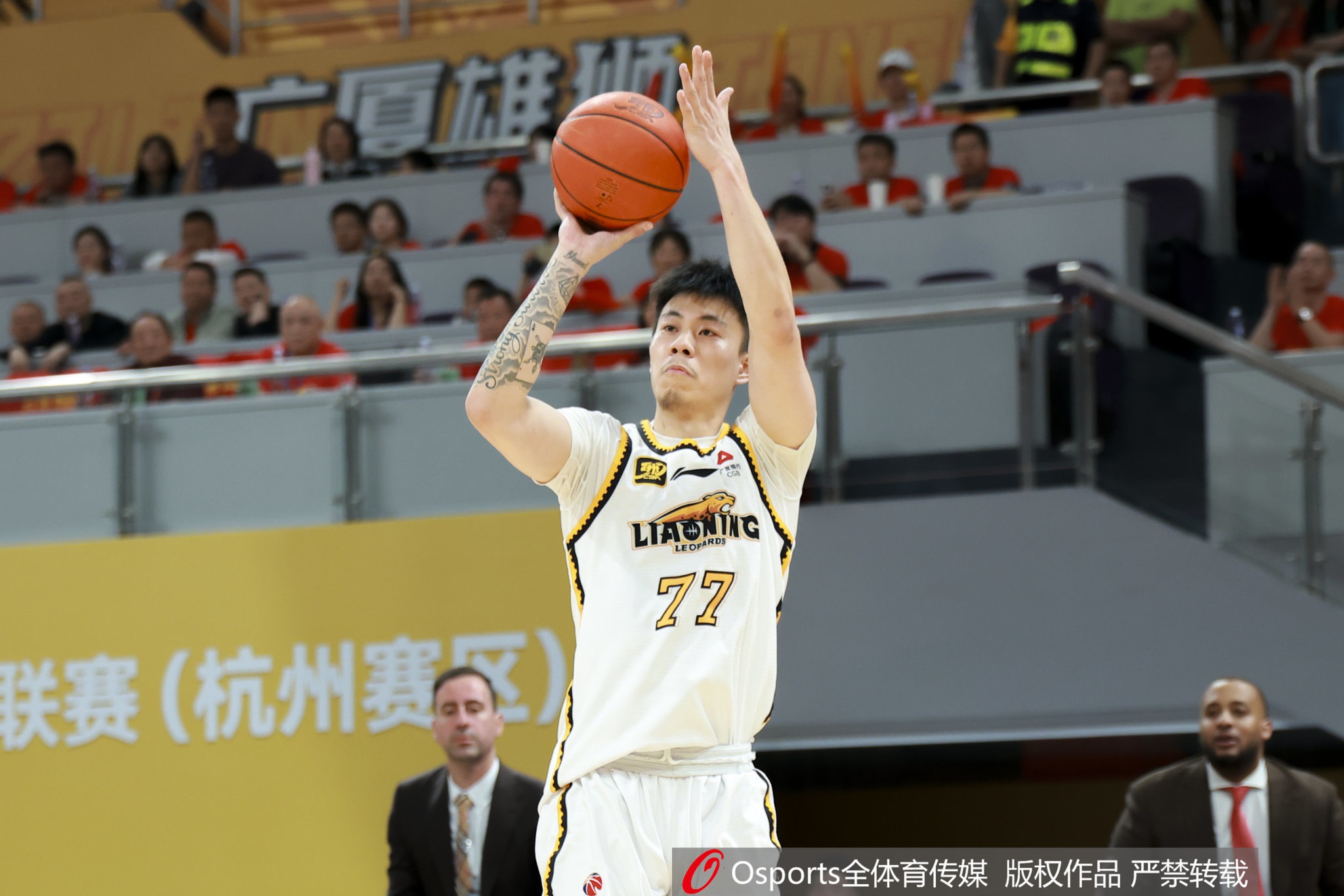 張鎮(zhèn)麟談生涯首次轉(zhuǎn)會：開始不太適應(yīng) 還好上海有很多熟悉的朋友