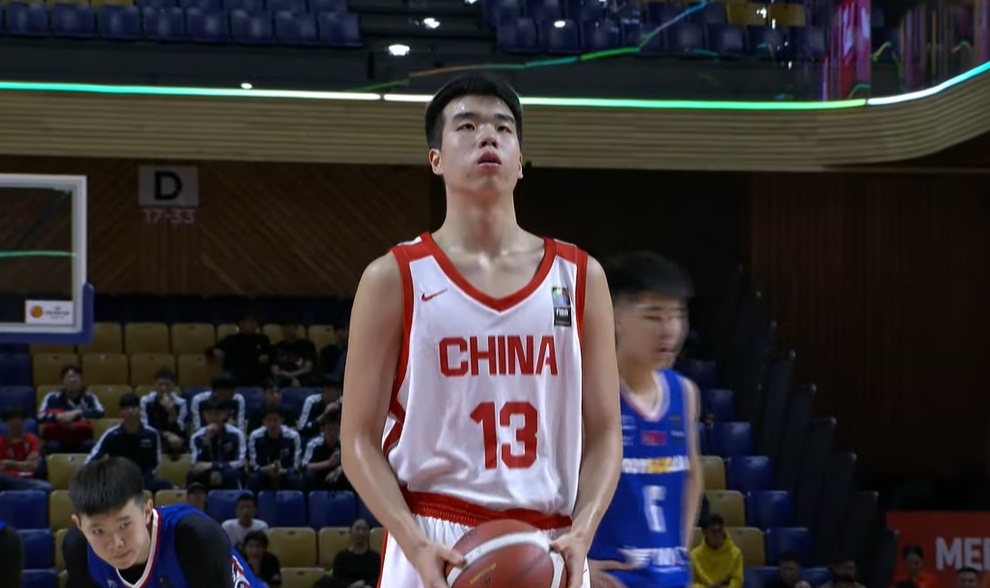 沖鋒陷陣！張懿趙杰21中10砍全場最高24分外加6板6助 三分4中2