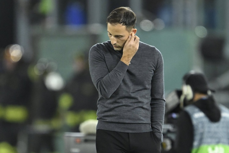 迪馬濟(jì)奧：費(fèi)內(nèi)巴切希望請(qǐng)?zhí)氐滤箍茍?zhí)教，諾丁漢森林也有意聘請(qǐng)他