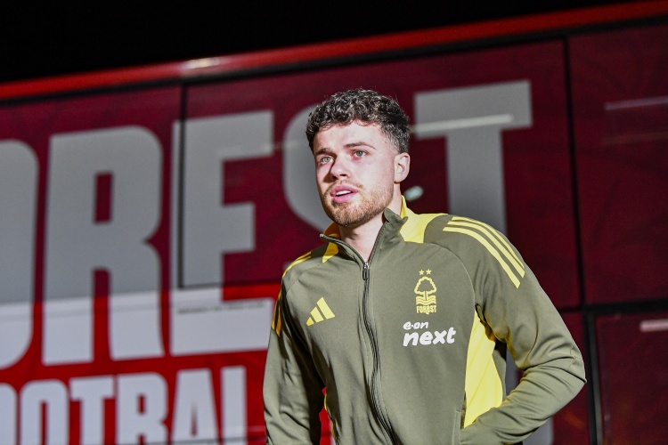 內(nèi)科-威廉姆斯告別努諾：感謝給予我機(jī)會(huì)成長(zhǎng)和學(xué)習(xí)，祝未來(lái)順利