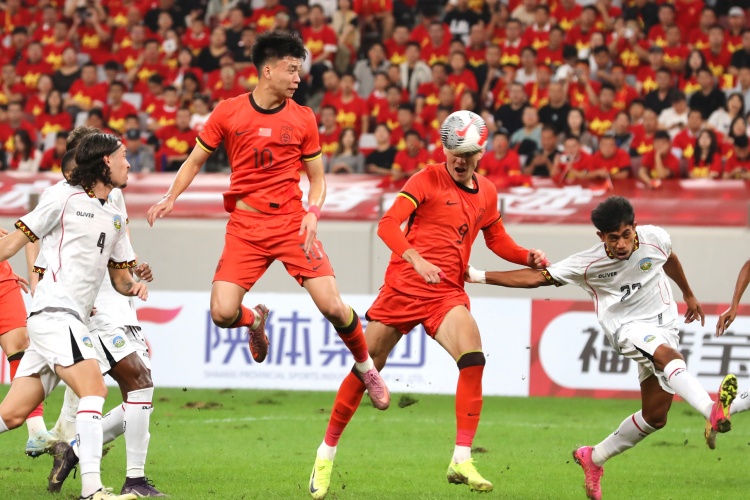 就看U22今晚沖擊亞預(yù)賽！2025國(guó)字號(hào)4項(xiàng)目標(biāo)：國(guó)少?lài)?guó)青國(guó)足未達(dá)成