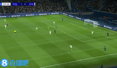 可惜！K77直塞助攻巴爾科拉打進一球，但后者越位在先被判無效