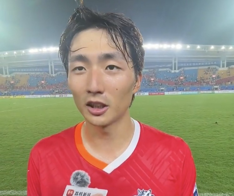 南通隊10勝2平位列蘇超常規(guī)賽第一，隊長：我們的目標就是冠軍